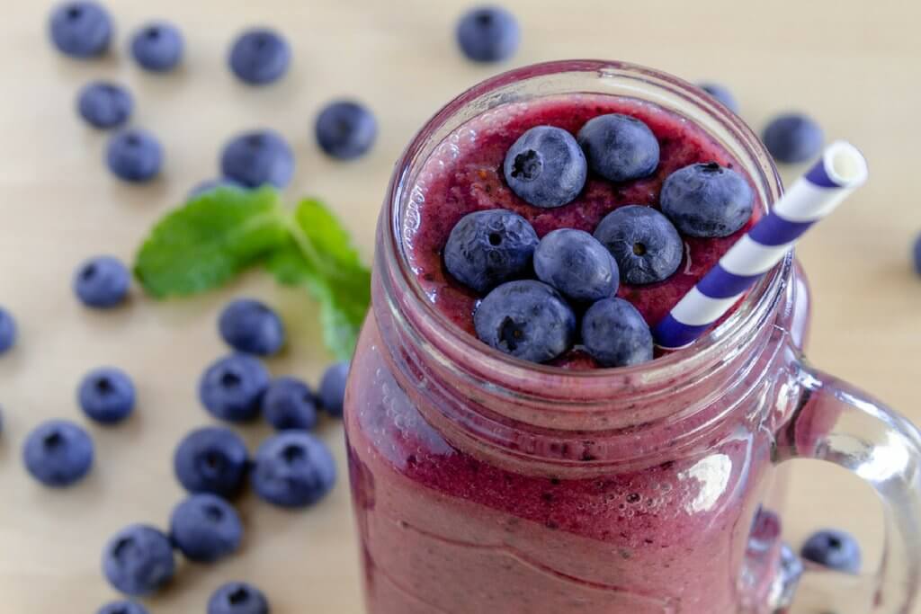 Berry Berry Green Smoothie for Website